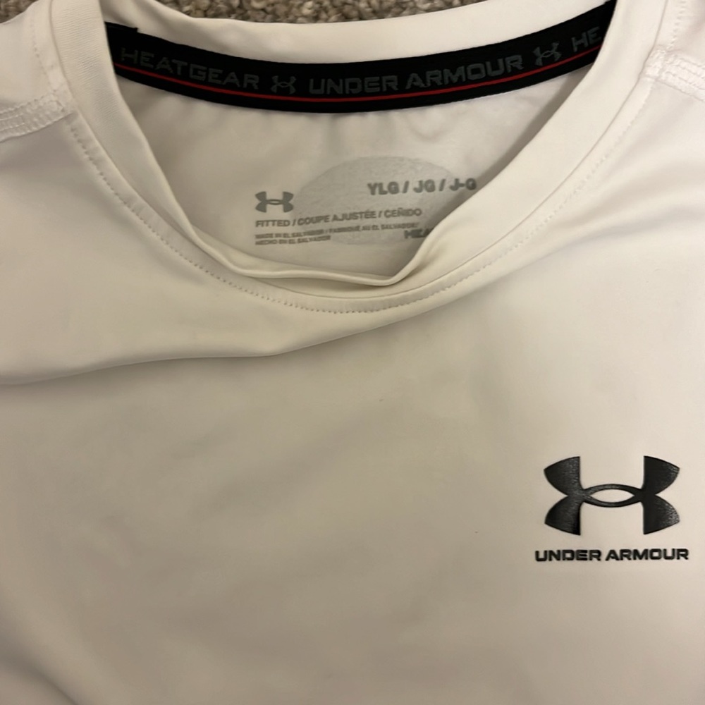 Under Armour youth large YL fitted heat gear sleeveless & short sleeve shirts - Picture 2 of 5